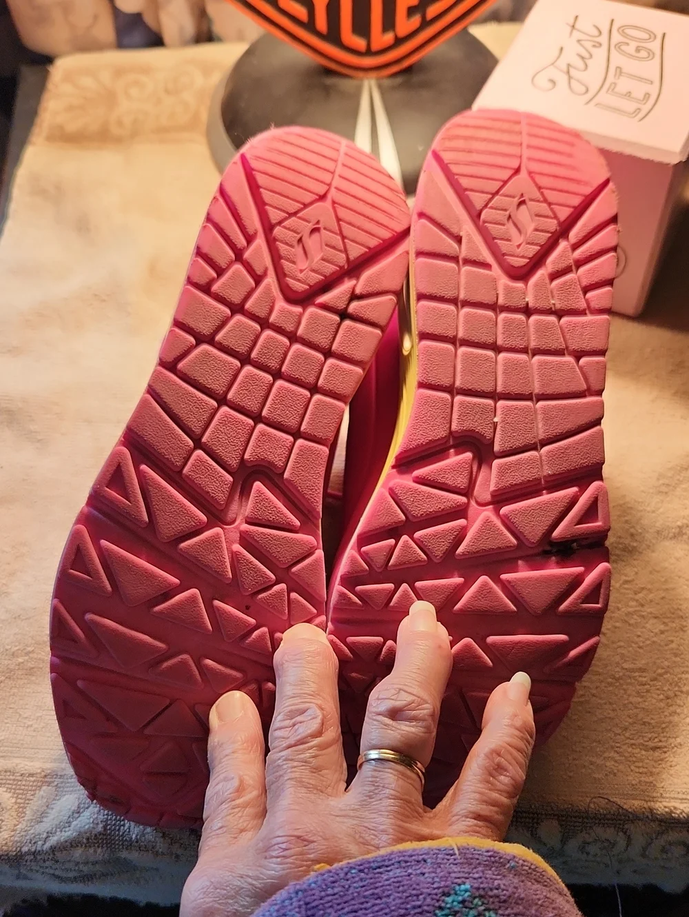 Girls Sketchers Sneakers